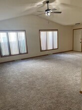 8122 14th Ave in Kenosha, WI - Building Photo - Building Photo
