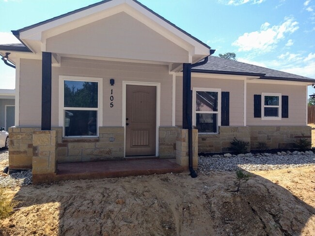 property at 1000 Wooded Holw Ct