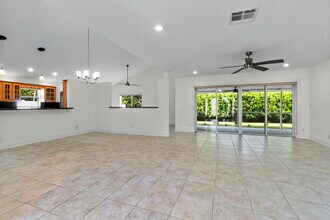 4545 Brandywine Dr in Boca Raton, FL - Building Photo - Building Photo