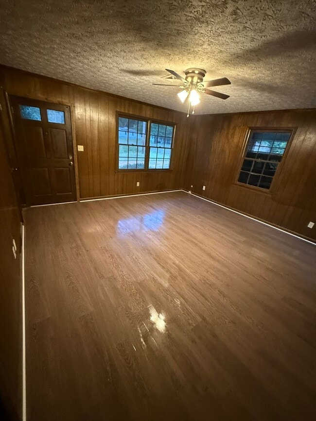 property at 4770 Rockmart Rd SE