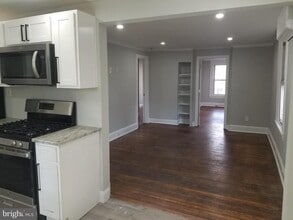 212 Warren St in Beverly, NJ - Building Photo - Building Photo