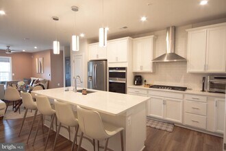100 St Ives Pl in Oxon Hill, MD - Building Photo - Building Photo