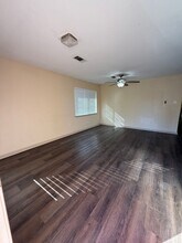 8181-8183 Jefferson Park Dr in Baton Rouge, LA - Building Photo - Building Photo