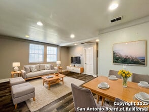 116 Dolores Ave in San Antonio, TX - Building Photo - Building Photo