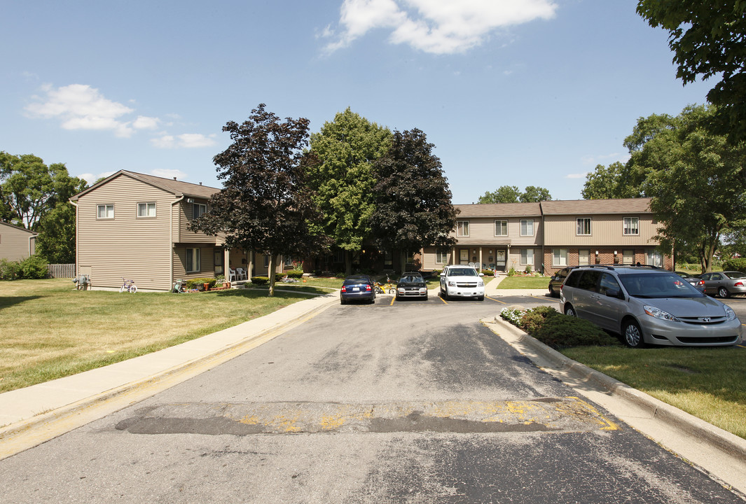 Forest Hills Cooperative Townhouses in Ann Arbor, MI - Building Photo