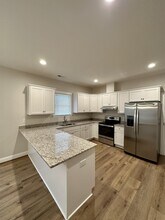 708 W Parrish Dr in Benson, NC - Building Photo - Building Photo