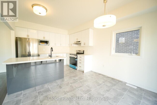 67 George Brier Dr E in Brant, ON - Building Photo - Building Photo