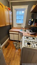 1572 Commonwealth Ave in Boston, MA - Building Photo - Building Photo