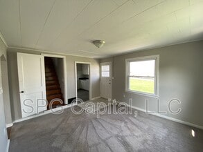 101 Fame Ave in Hanover, PA - Building Photo - Building Photo