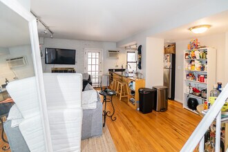 455 W Grant Pl in Chicago, IL - Building Photo - Building Photo