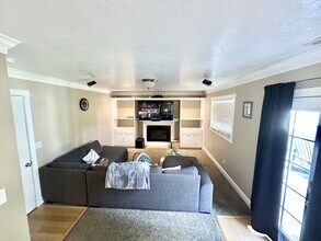 1908 N 200 W in Layton, UT - Building Photo - Building Photo