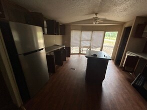 1096 Clara Ln in Little Rock, AR - Building Photo - Building Photo