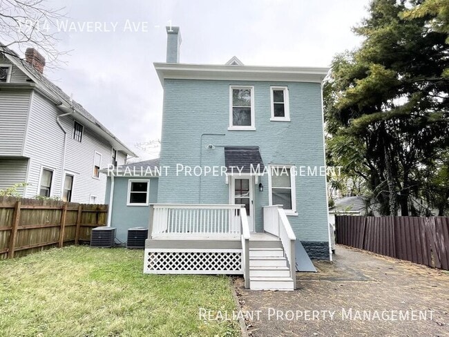 1914 Waverly Ave in Cincinnati, OH - Building Photo - Building Photo