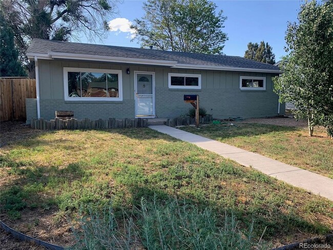 property at 3126 Larkspur Dr