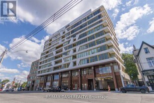 151 Avenue Rd in Toronto, ON - Building Photo