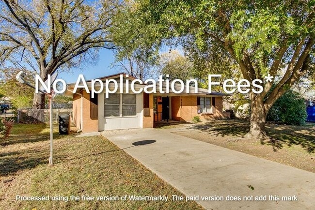 property at 3325 Sidney Dr