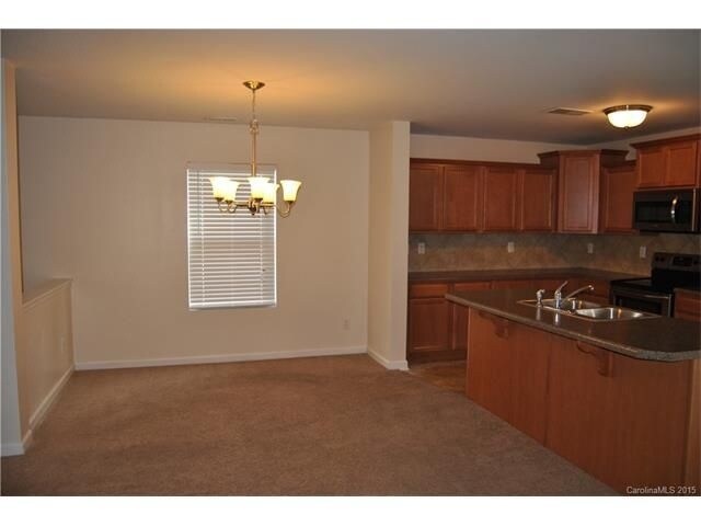 7203 Waldon Park Lane in Charlotte, NC - Building Photo - Building Photo