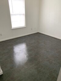 606 W Cherry St, Unit 2 photo'