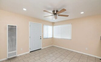 4213-42235 Winona Ave in San Diego, CA - Building Photo