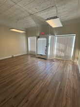 5812-5824 S Grand Blvd in St. Louis, MO - Building Photo - Interior Photo