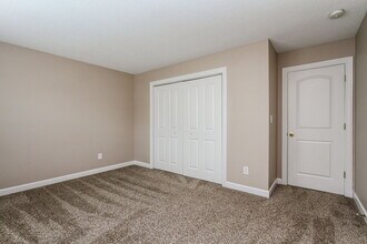5834 Long Lake Ln. in Indianapolis, IN - Building Photo - Building Photo