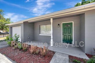 5460 Hondo Way in Orlando, FL - Building Photo - Building Photo