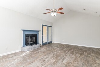 154 Kingsbridge Dr in Goose Creek, SC - Building Photo - Building Photo