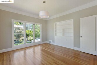 4121 Greenwood Ave in Oakland, CA - Building Photo - Building Photo