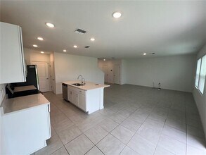 349 Wayland Dr in Haines City, FL - Building Photo - Building Photo