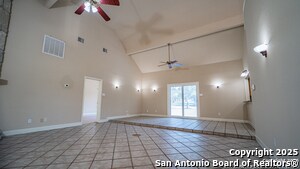 5470 Fallen Oak Dr in Bulverde, TX - Building Photo - Building Photo