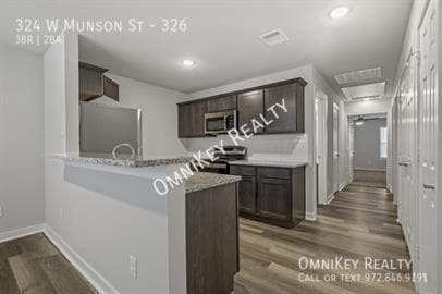 property at 324 W Munson St