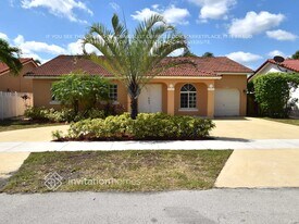 15366 SW 178th Terrace in Miami, FL - Building Photo