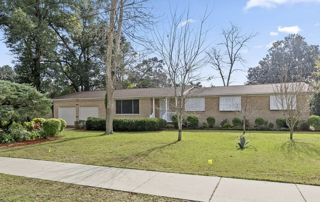property at 1521 Toni St