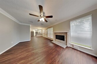 2916 Tower Bridge Ct in Pearland, TX - Building Photo - Building Photo