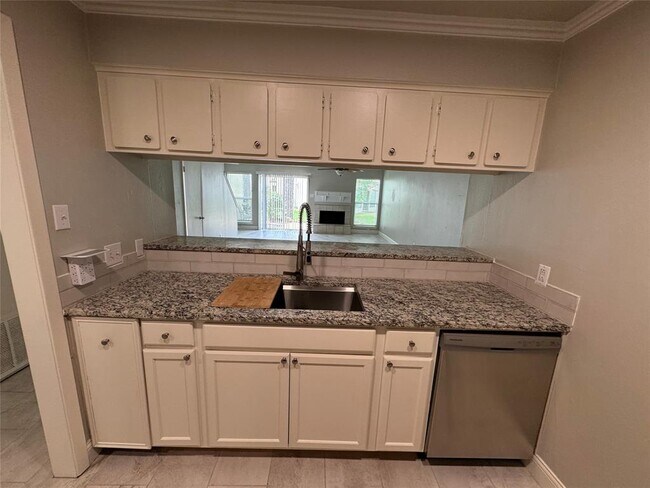 20309 Sunny Shores Dr in Humble, TX - Building Photo - Building Photo