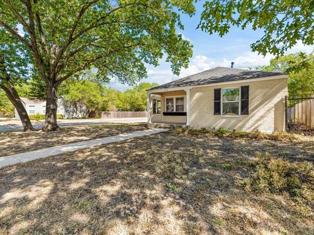 2712 Mission St in Fort Worth, TX - Building Photo - Building Photo