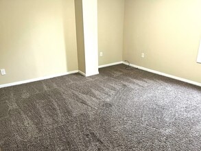 342 W 21st St, Unit 3 in Erie, PA - Building Photo - Building Photo