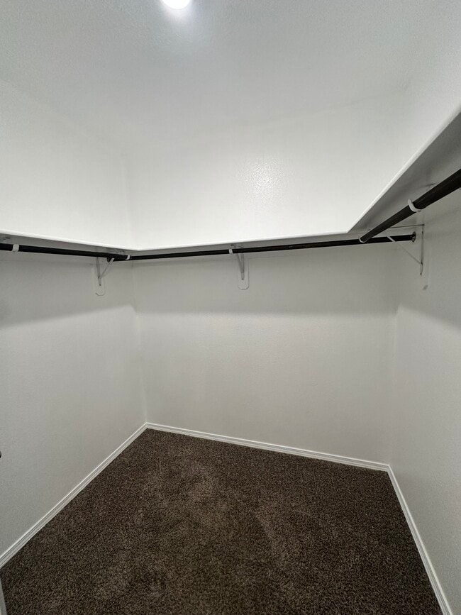 property at 1830 Goldenflare Loop NE