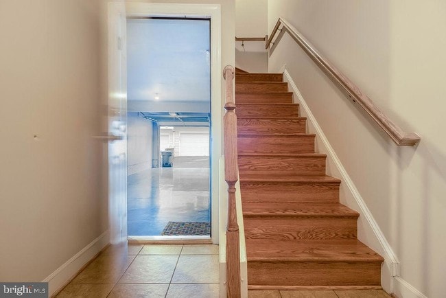 property at 3347 S Kemper Rd