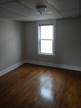 34 Puritan Ave-Unit -2 in Worcester, MA - Building Photo - Building Photo