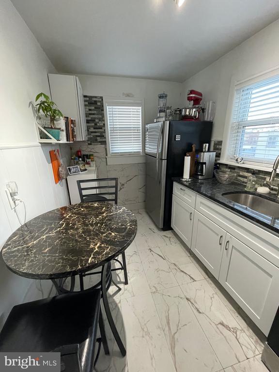 property at 1155 S 10th St