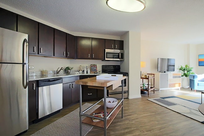 property at 30 W Chestnut St