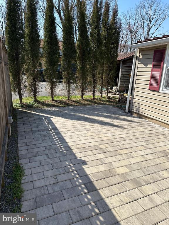 property at 515 Street Rd