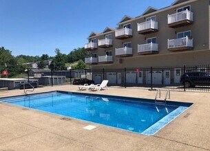 822 Puzzle Pl in Morgantown, WV - Building Photo - Building Photo