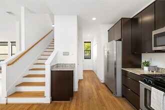 5012 Cornish St in Houston, TX - Building Photo - Building Photo