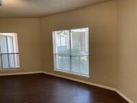 3729 Thistlemont Dr photo'