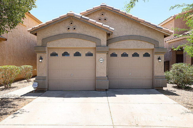 10529 W Almeria Rd in Avondale, AZ - Building Photo - Building Photo