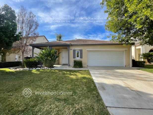 property at 43561 Tirano Dr