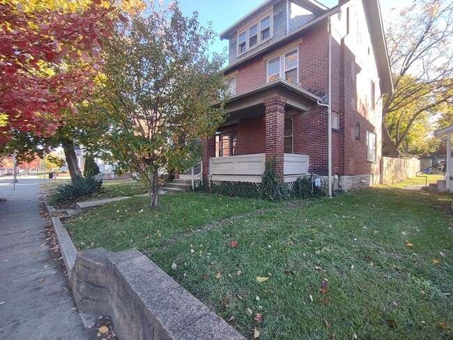 property at 229 E 11th Ave