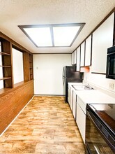 2421 Madison St, Unit 41 in Clarksville, TN - Foto de edificio - Building Photo